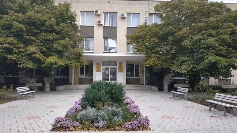 Администрация Черноморского района